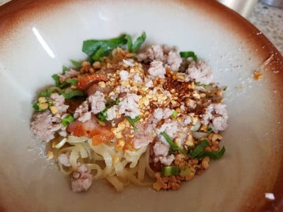 ก๋วยเตี๋ยวเจ๊ดิ่ง (ร้านก๋วยเตี๋ยวเจ๊ดิ่ง) ก๋วยเตี๋ยวเจ๊ดิ่ง (ร้านก๋วยเตี๋ยวเจ๊ดิ่ง)