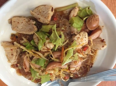 ยำวุ้นเส้น