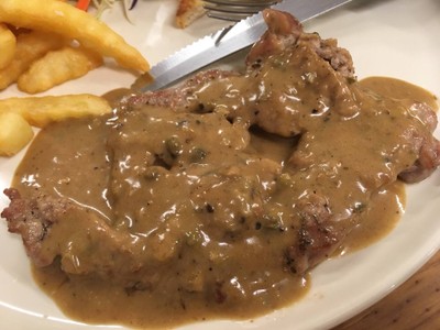 สเต็กหมูพ็อคช็อป