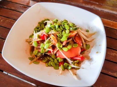 เมนูของร้าน ครกไม้ไทยลาว ลาดปลาเค้า 24