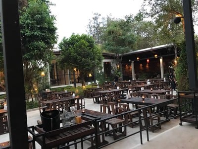 บรรยากาศ Smile Waterside Restaurant