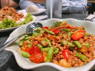 เมนูของร้าน ป้อน เทอร์มินอล 21 อโศก