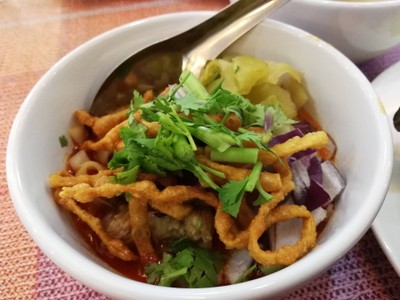 ข้าวซอยไก่