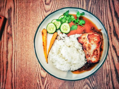 อาหาร หรือ เครื่องดื่ม