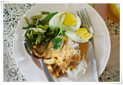 ขนมจีนน้ำยา