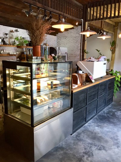 บรรยากาศ Yellow Pumpkin