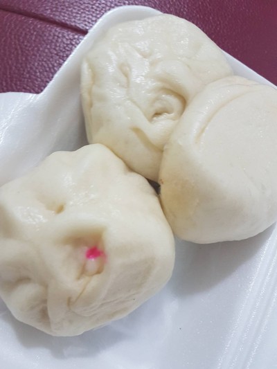 ซาลาเปาไส้หมูแดง