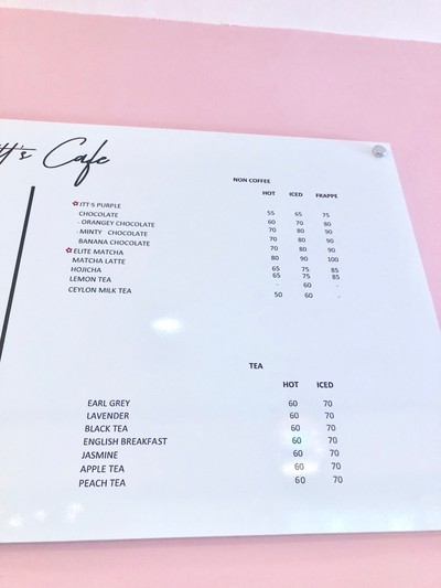 ป้ายราคาหรือสมุดเมนู