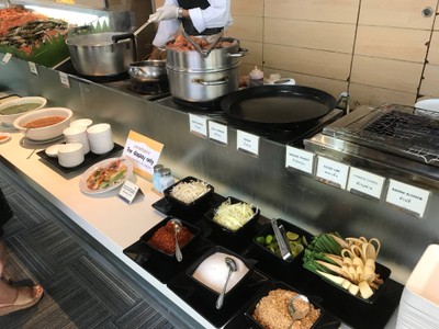 อาหาร หรือ เครื่องดื่ม