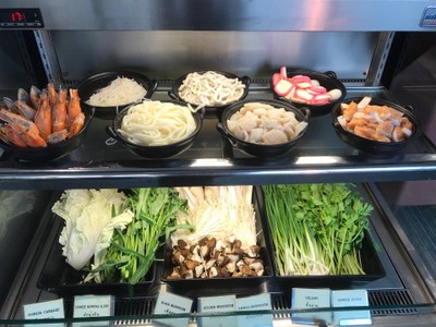 อาหาร หรือ เครื่องดื่ม