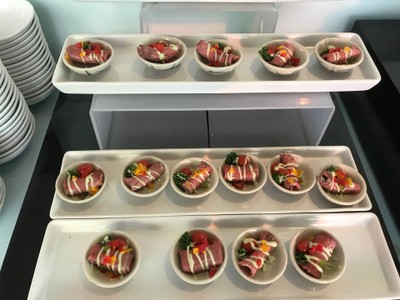 อาหาร หรือ เครื่องดื่ม