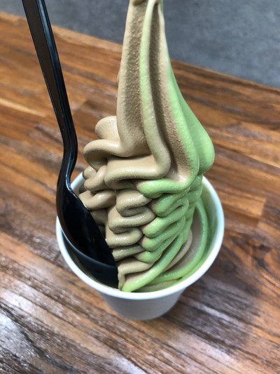 Soft Cream มัจฉะ+โฮจิฉะ