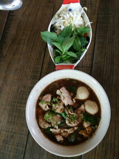 ก๋วยเตี๋ยวเรือ ฮาร์เลย์ เจ้าเก่า RCA ก๋วยเตี๋ยวเรือ ฮาร์เลย์ เจ้าเก่า RCA