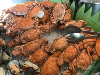 อาหาร หรือ เครื่องดื่ม