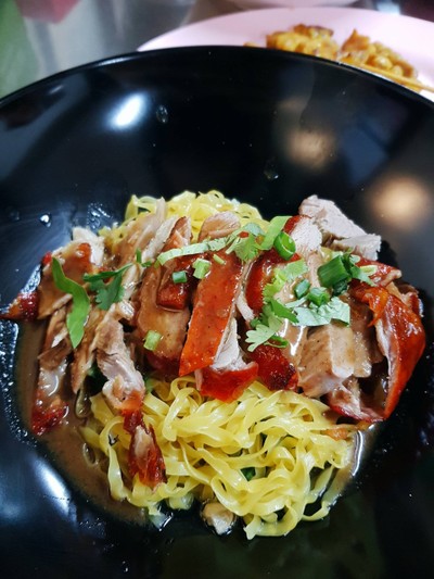 บะหมี่เป็ดย่าง