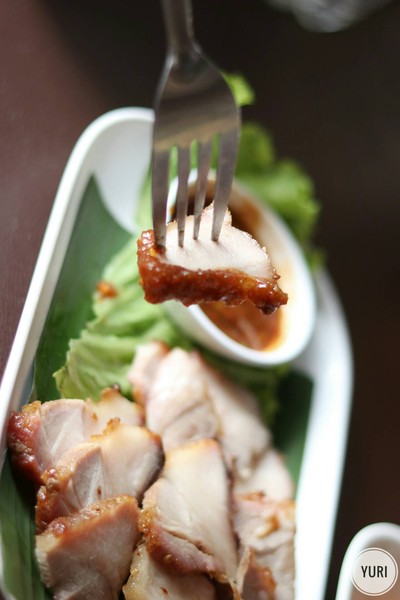 คอหมูย่าง