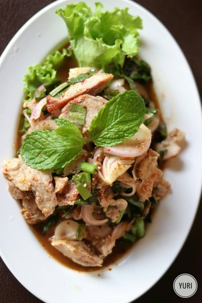 น้ำตกหมู