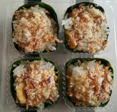 ข้าวเหนียวมูนหน้าปลาแห้ง