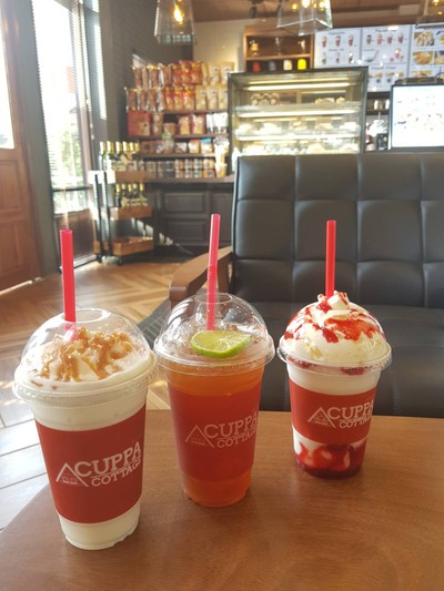 Cottage Sweet Frappe and Strawberry Mousse Set