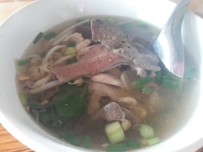 เกาเหลาเลือดหมู