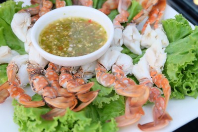 เมนูของร้าน BlueFin Beach Bar & Restaurant