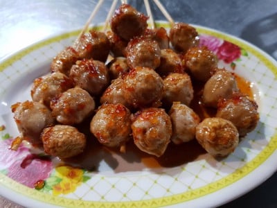 ลูกชิ้นปลาฝั่งธน (Thonburi Fish Ball) ลูกชิ้นปลาฝั่งธน (Thonburi Fish Ball)
