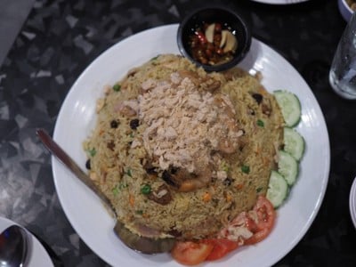 ข้าวอบสับปะรดแสนอร่อย