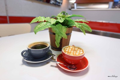 Hot Caramel Macchiato