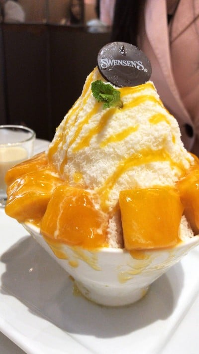 บิงซูข้าวเหนียวมะม่วง