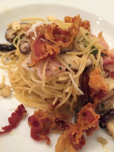 สปาเก็ตตีเบค่อนพริกกระเทียม