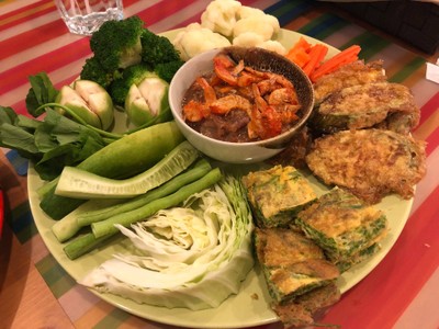 น้ำพริกกุ้งเสียบ