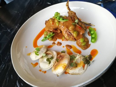 อาหาร หรือ เครื่องดื่ม