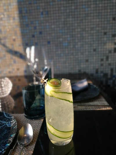 อาหาร หรือ เครื่องดื่ม