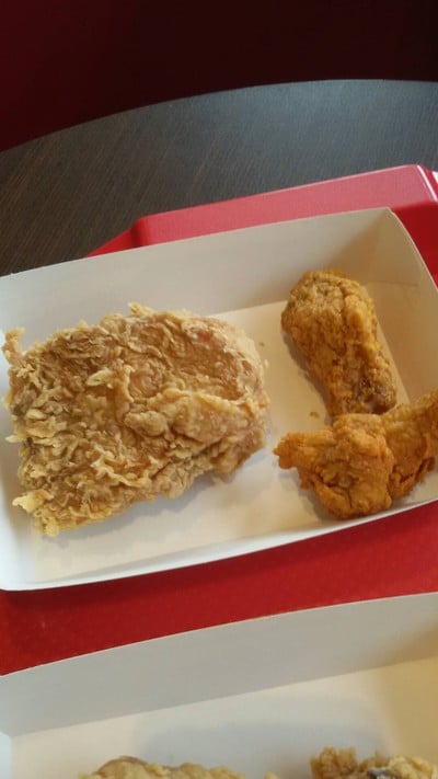 อาหาร หรือ เครื่องดื่ม