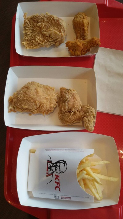 อาหาร หรือ เครื่องดื่ม