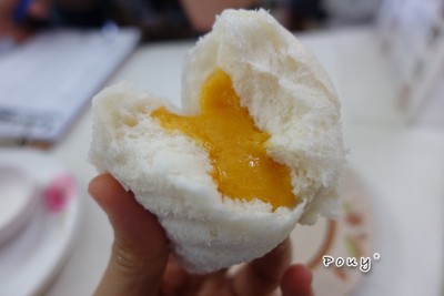 ซาลาเปาลาวาไส้ครีม