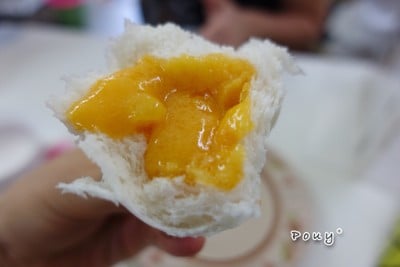 ซาลาเปาลาวาไส้ครีม