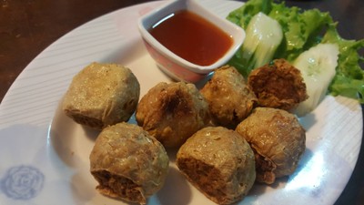 อาหาร หรือ เครื่องดื่ม