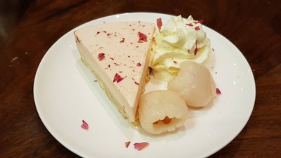 ชีสเค็กลิ้นจี่