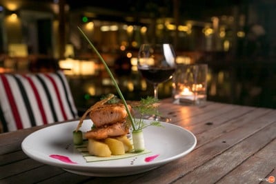 Loft Restaurant & Bar (ลอฟท์เรสเตอรองท์) Loft Restaurant & Bar (ลอฟท์เรสเตอรองท์)