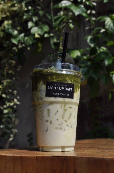 ⭐️ Light up cafe 👍🏻 ไลท์อัพคาเฟ่ สาขาสนามกีฬา⭐️