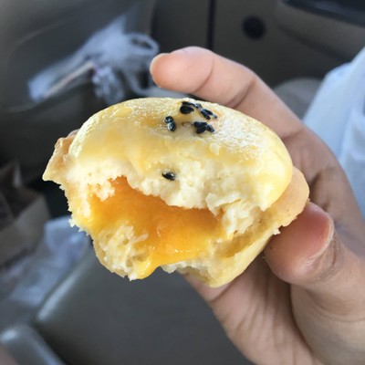 Golden Lava Cheese Tart