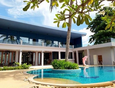 ตาลคู่บีชรีสอร์ท