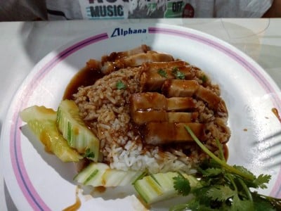 เมนูของร้าน แดงเป็ดย่าง เย็นตาโฟ บขสเก่า