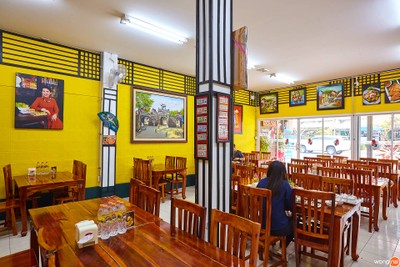 บรรยากาศ ฮอยอัน แหนมเนือง ชลประทาน