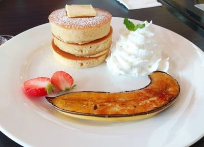 The Hub Cafe and Eatery พระราม 9