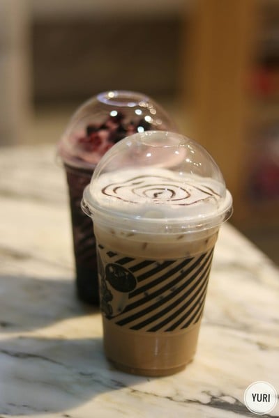 อาหาร หรือ เครื่องดื่ม