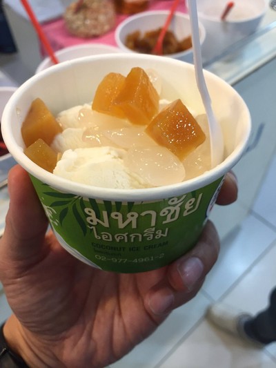 ไอศกรีมกะทิ