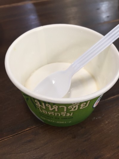 ไอศกรีมกะทิ