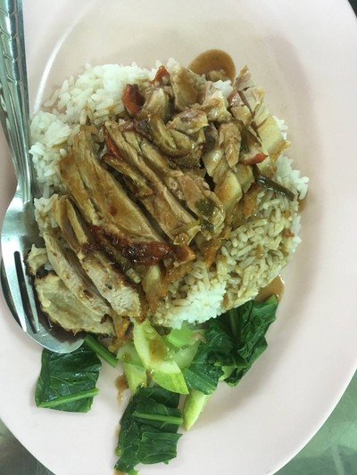 ข้าวหน้าเป็ดหมูกรอบ